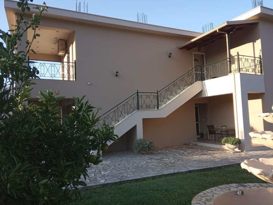 Διαμέρισμα Μεντησ Igoumenitsa Luaran gambar