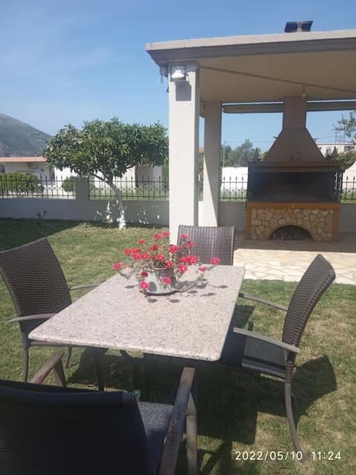 Διαμέρισμα Μεντησ Igoumenitsa Luaran gambar