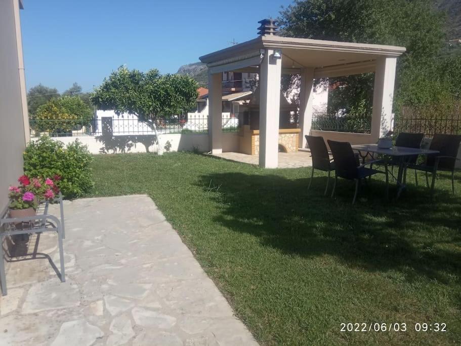 Διαμέρισμα Μεντησ Igoumenitsa Luaran gambar